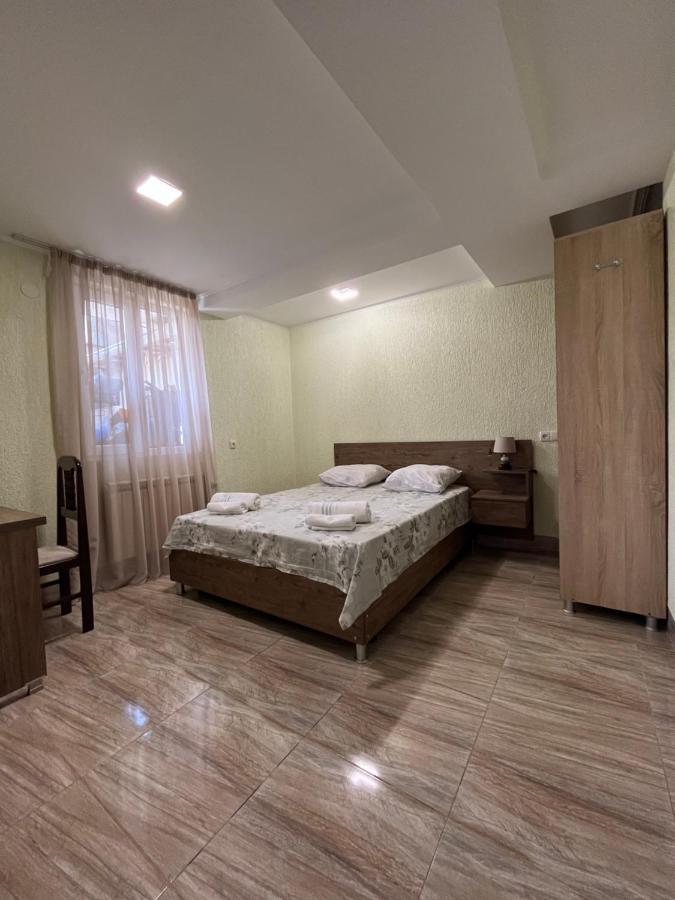 House On Ganja Street Hotel Kutaisi Exterior photo